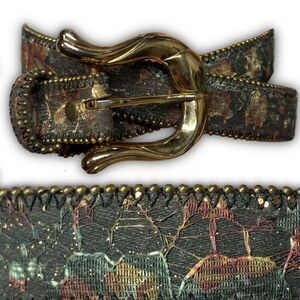 Ornate Red and Green Lace Belt with Gold-Tone Buckle